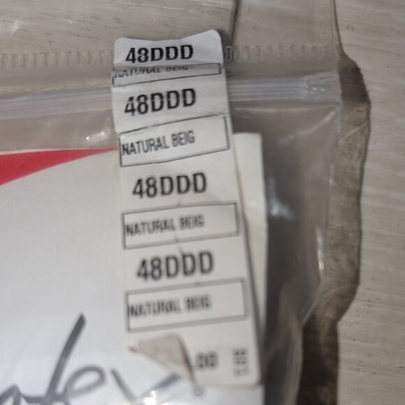 NEW Playtex 18 Hour Bra Womens Size 48DDD - Ultimate Shoulder Comfort - Picture 4 of 5